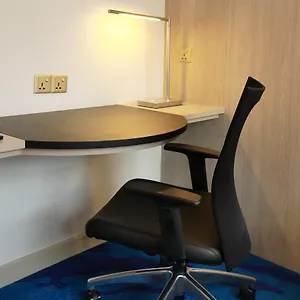 Otel Express Centre By Ihg